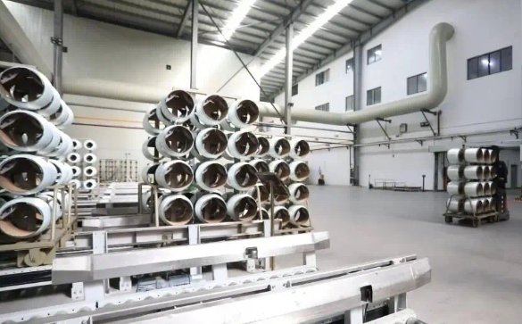 Raw material control methods in glass fiber production