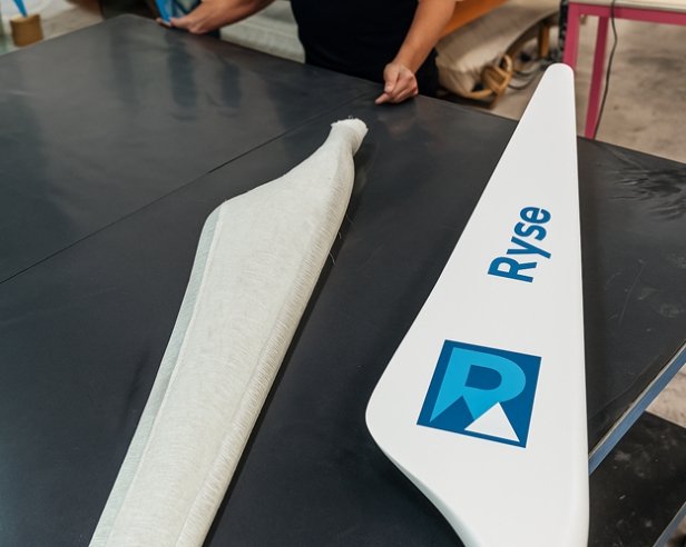 100% recycled fiberglass fabric can replace virgin fabric in wind turbine blades